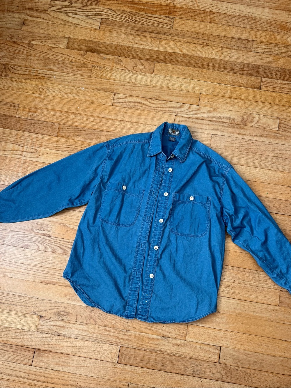 Vintage The Limited womens medium 100% cotton button down